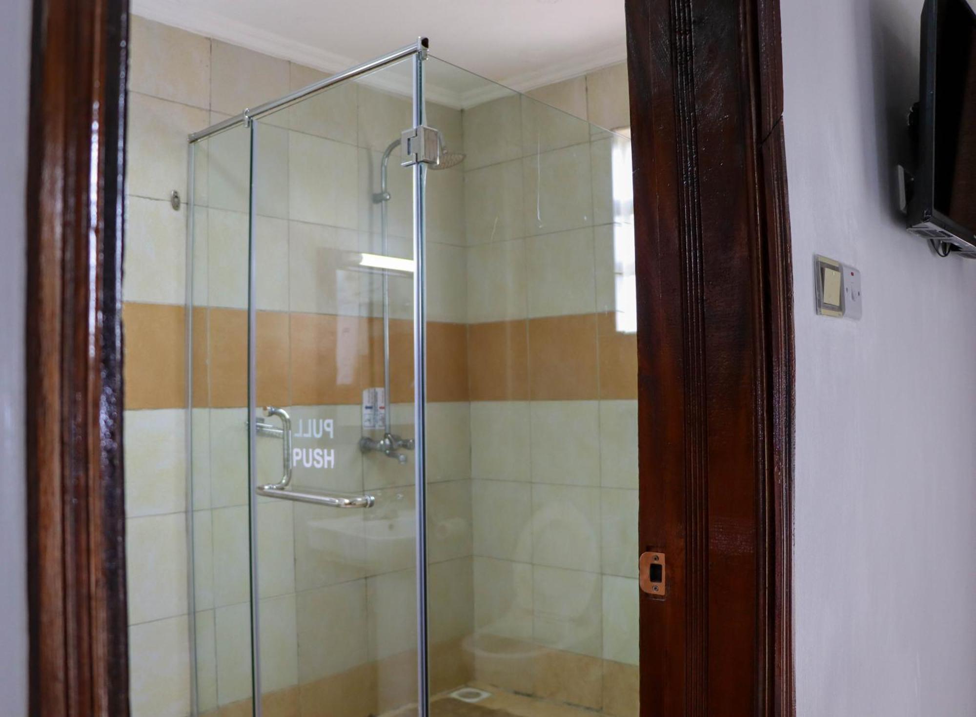 67 Airport Hotel Nairobi Mlolongo Dış mekan fotoğraf