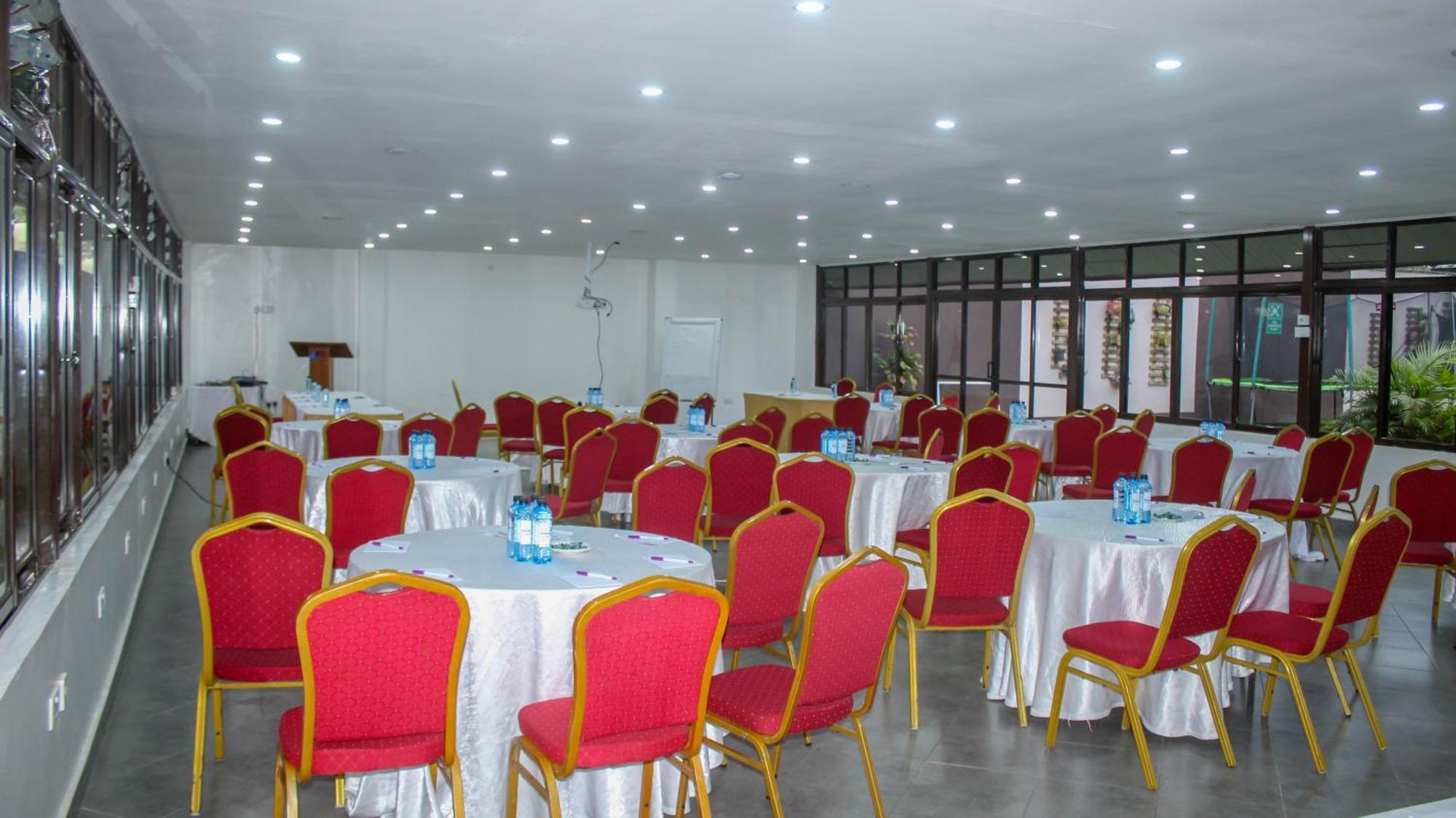 67 Airport Hotel Nairobi Mlolongo Dış mekan fotoğraf